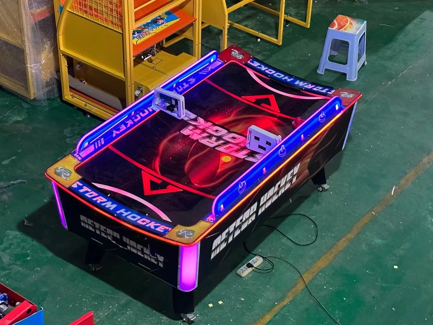 Jetonlu Eğlence Salonu Simülat - Arcade Games & Vending Co incelemesi ve fiyatı